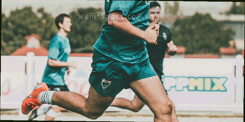 手机、平板、电脑多设备连接的线条图